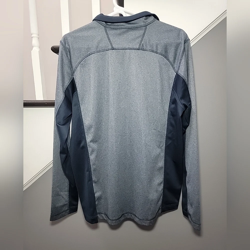 The North Face Men's Gray/Navy Blue 1/4 Zip Pullover Size Med Outdoors Comfort